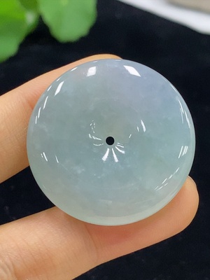 F34044379 Jadeite Pendant, Peace Button, Total Weight Approx. 13.97g