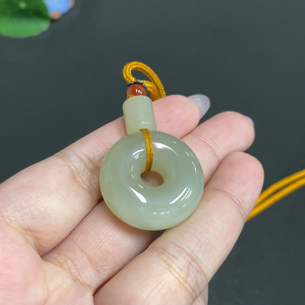 H32805446 Hetian Jade Pendant Donut