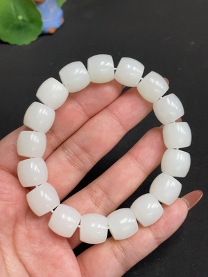 H35117924 Hetian Jade Bracelet, Size 12.2mm approx., Total Weight about 61.2g