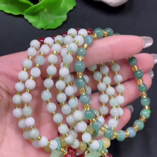 F35105398 Jadeite Bracelet with Non-A Grade Beads Sell as a Lot