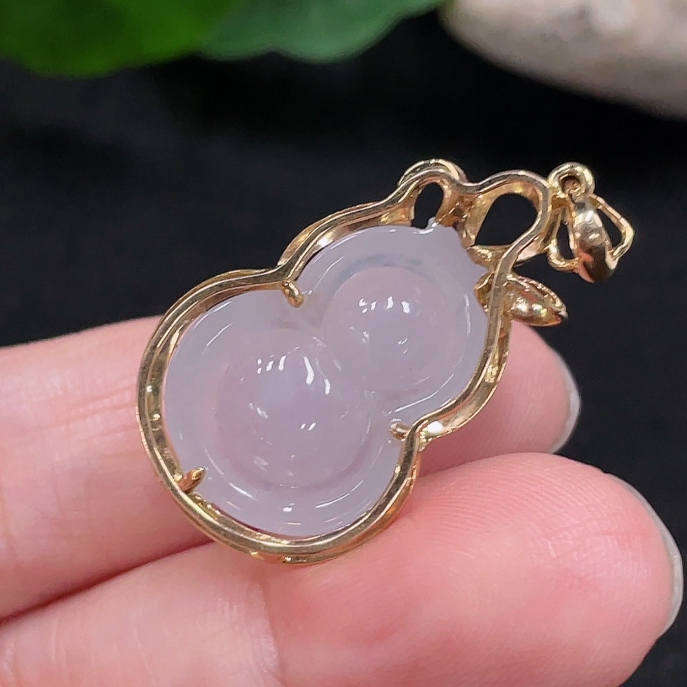 F32735084 Jadeite Gourd Pendant 18K Gold Total Weight Approx. 5.4g (With Diamond Accents)