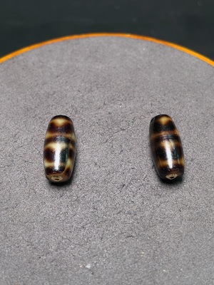 W35200050 Dzi Pendant 51% Gold Content Total Weight Approx. 5.4g Sell as a Lot