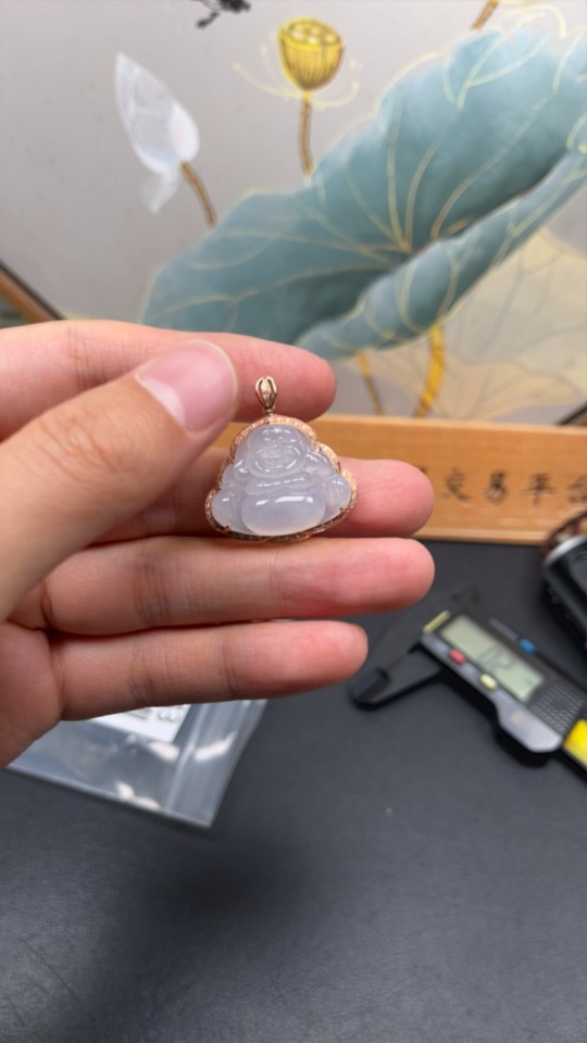 F25923543 Jadeite Buddha Pendant with 18K Gold Setting, Total Weight Approx. 5.83g