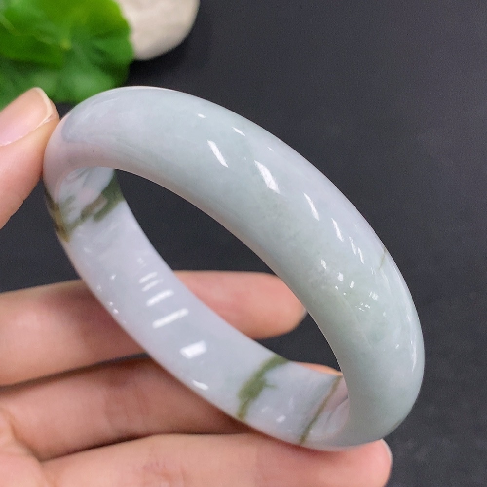 F33831604 Jadeite Round Bangle, Total Weight Approx. 68.3g, Size 58.5