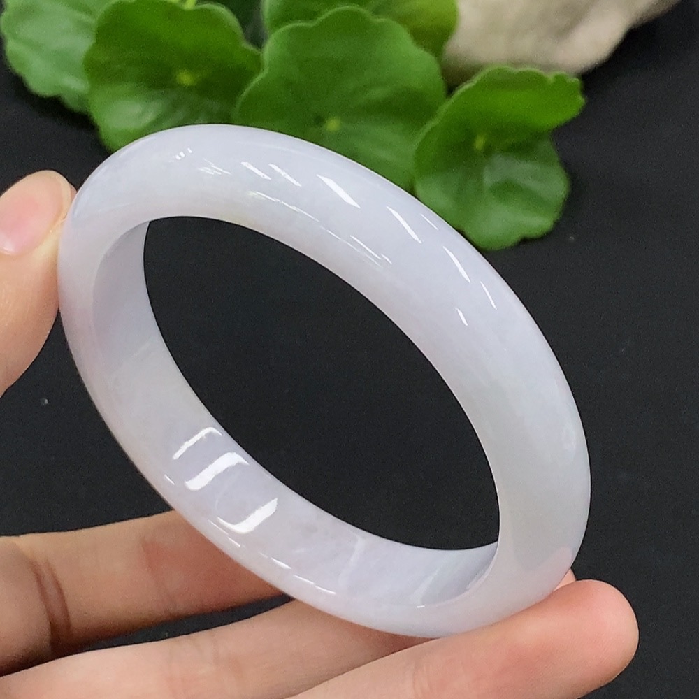 F33927565 Jadeite Round Bangle Size 56.1 Total Weight Approx. 48.47g