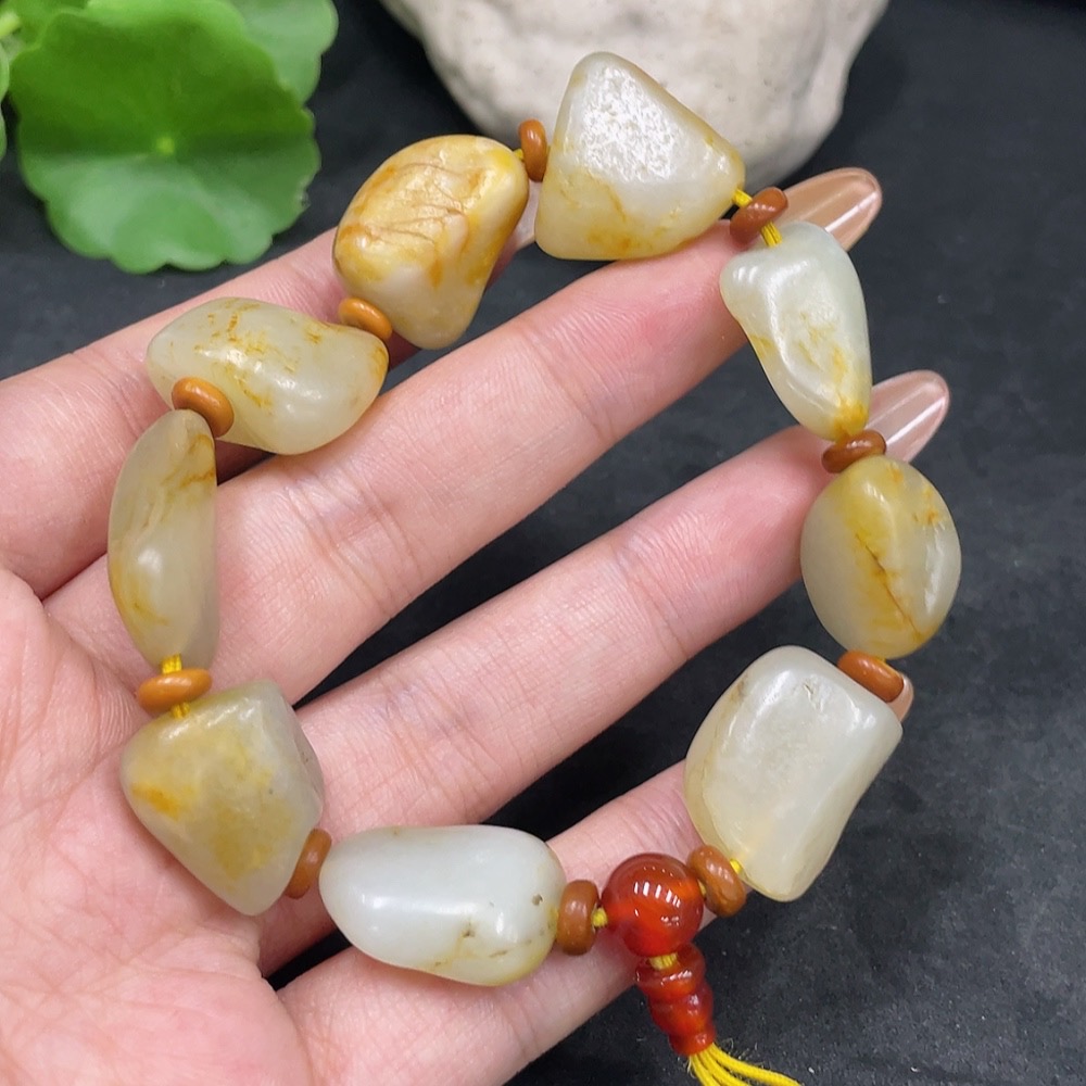 H32797954 Hetian Jade Bracelet, Undetermined Skin Color Origin, Contains Other Mineral Components, Non-Hetian Jade Beads Included, Total Weight Approximately 44.5g