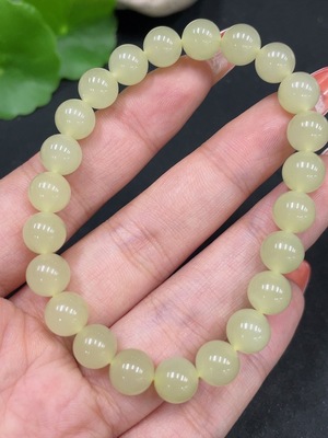 H35084493 Hetian Jade Bracelet, approx. 8mm beads, total weight approx. 18.7g
