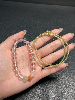 C34952489 Crystal Bracelet + Peridot Necklace Non-Gold, Stones May Be Non-Natural, Total Weight Approx. 21.44g, Sell as a Lot