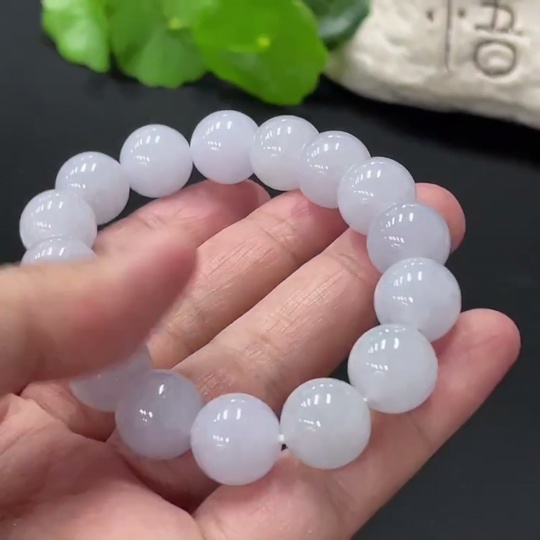 F31610760 Jadeite Bracelet Size 12.2mm Approx. Total Weight 49.55g