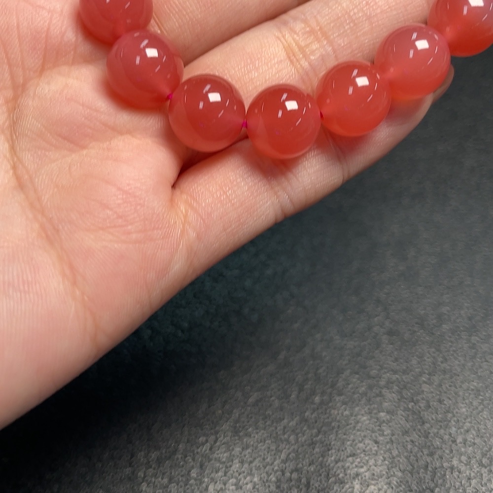 C34952465 South Red Agate Bracelet with Visible Organic Matter, Total Weight Approx. 34.88g, Size About 10.9mm