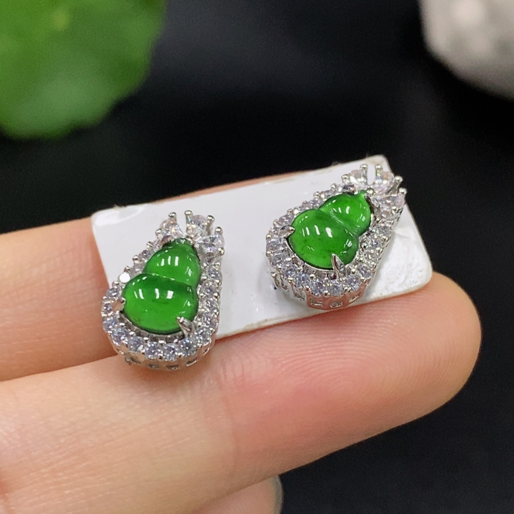 F29381413 JadeiteInlaid Earrings Non-Gold