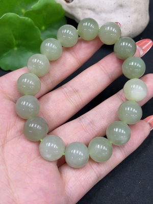 H34063338 Hetian Jade Bracelet approx. 11.7mm Total Weight approx. 43.1g