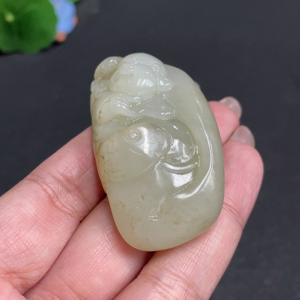 H29326181 Hetian Jade Seed Material Pendant - Buddha Statue - Undetermined Skin Color Origin - Total Weight Approx. 42.1g