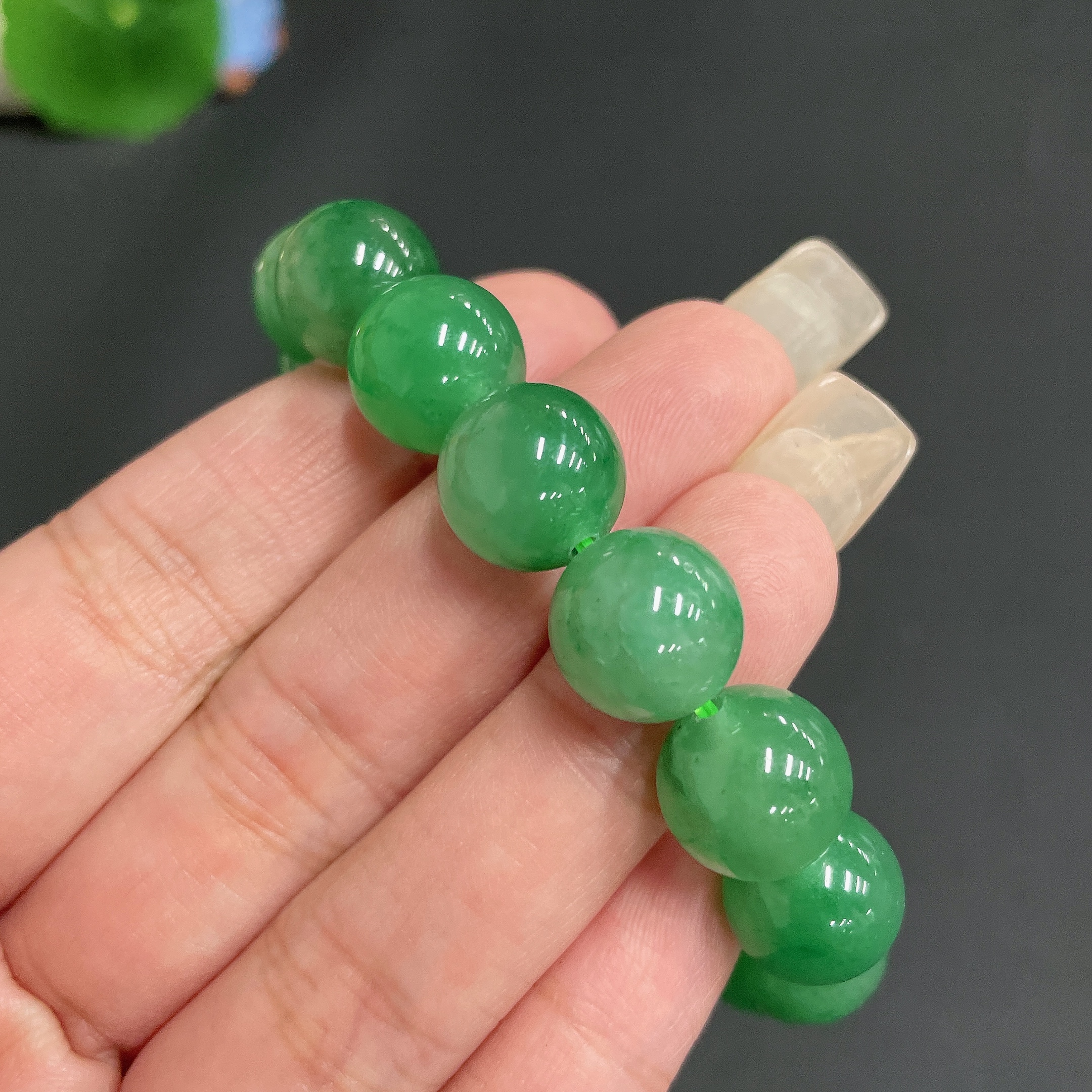 H23609491 Dulong Jade Bracelet, approx. 12mm beads, total weight about 40.7g