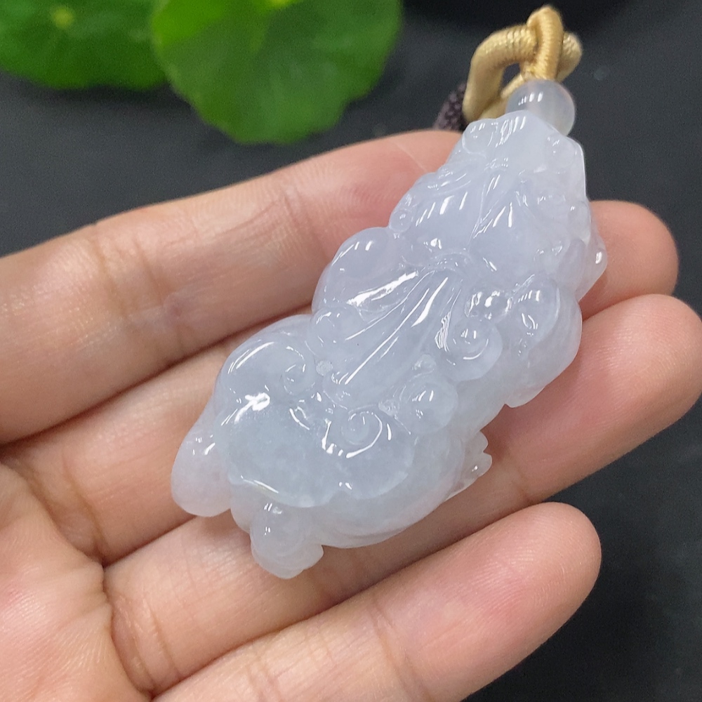 F31661129 JadeitePendant Pixiu