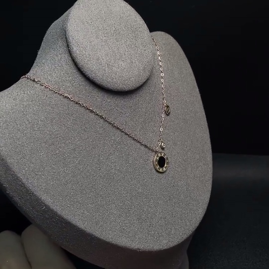 C33853583 18K Gold Agate Necklace Non-Diamond Total Weight Approx. 2.54g