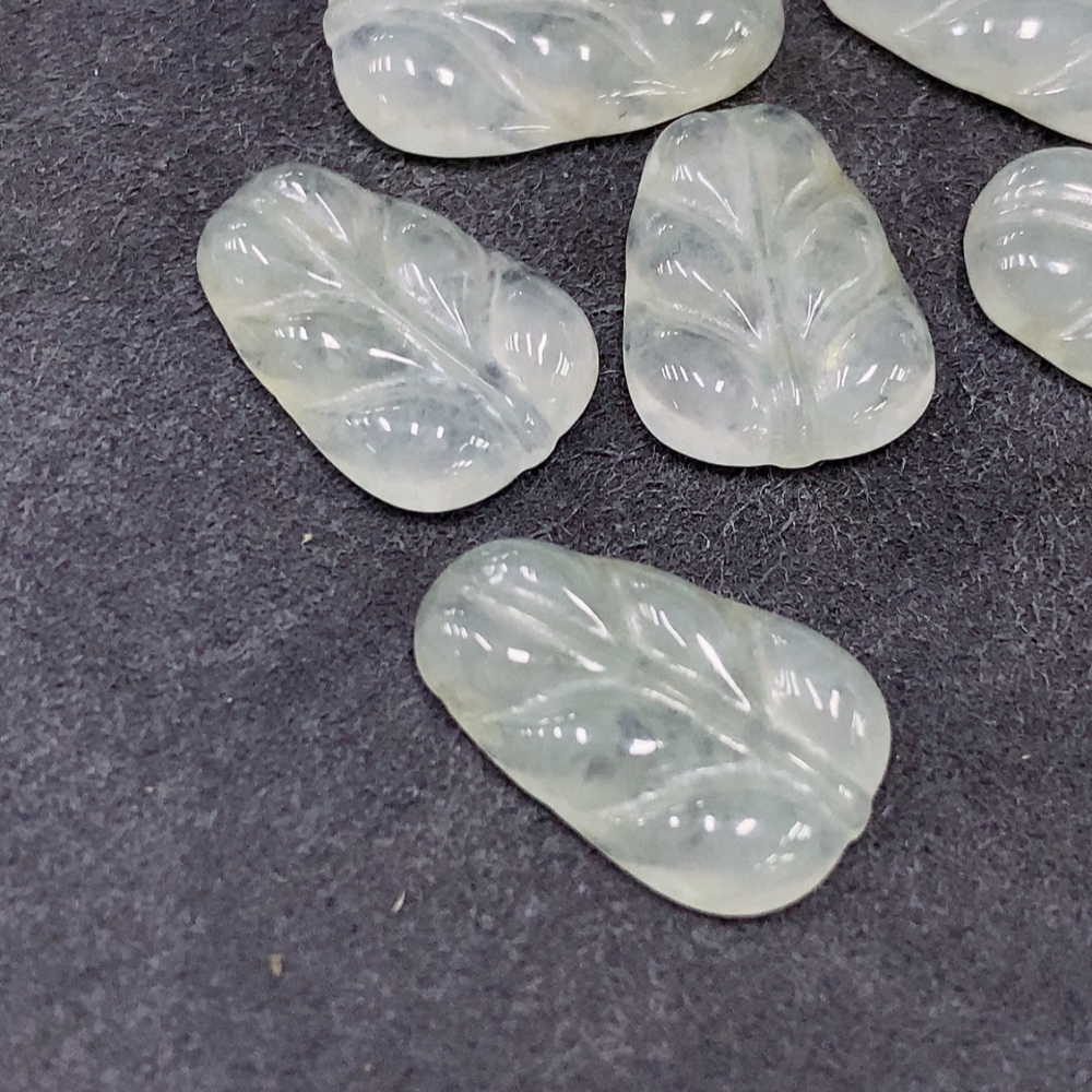 F34024589 Jadeite Pendants Sell as a Lot