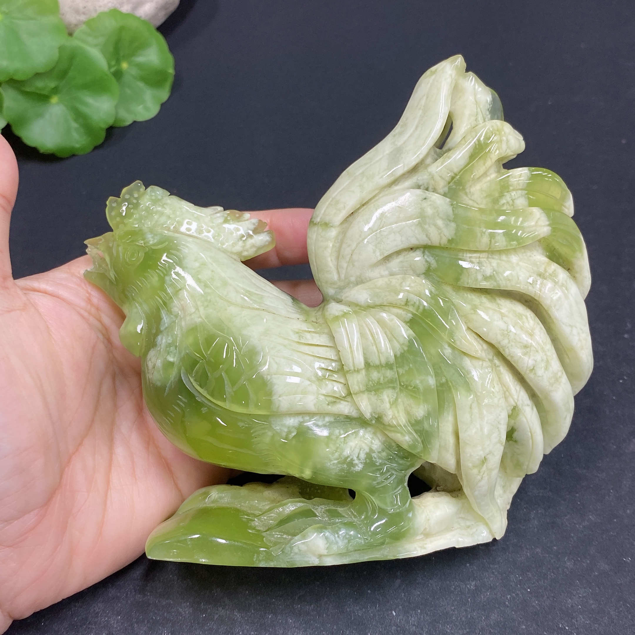 H33860180 Xiuyu (serpentine jade) ornament Rooster