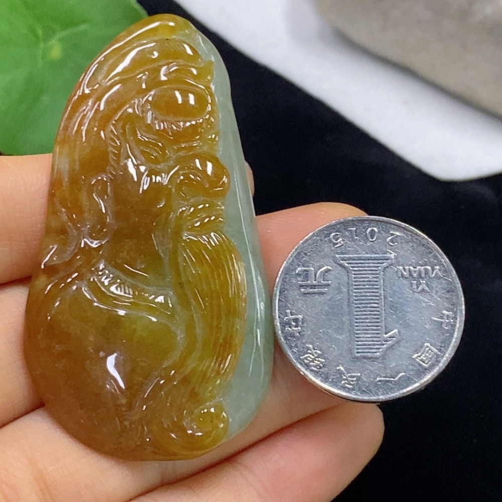 F34974336 Jadeite Pendant, Total Weight Approximately 28.43g, Color Origin of Yellow Part Undetermined