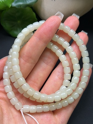 H43108131 和田玉珠链 卡6mm 总重约39.5g
