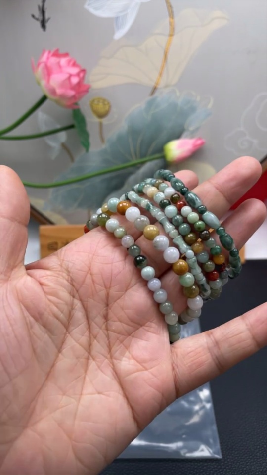F40697862 Jadeite Bead Necklace Sell as a Lot Total Weight Approx. 61.7g