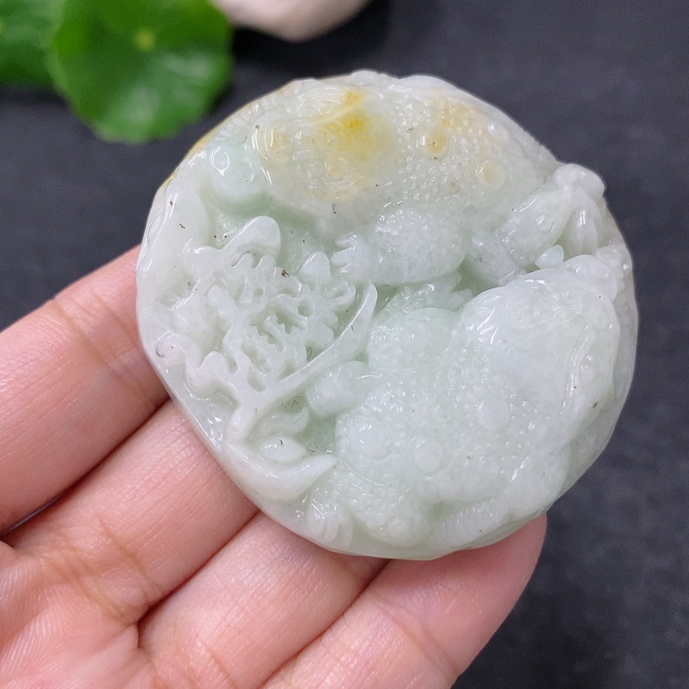 F34955013 Jadeite Pendant Golden Toad Total Product Weight Approx. 64.47g Yellow Part Color Origin Undetermined