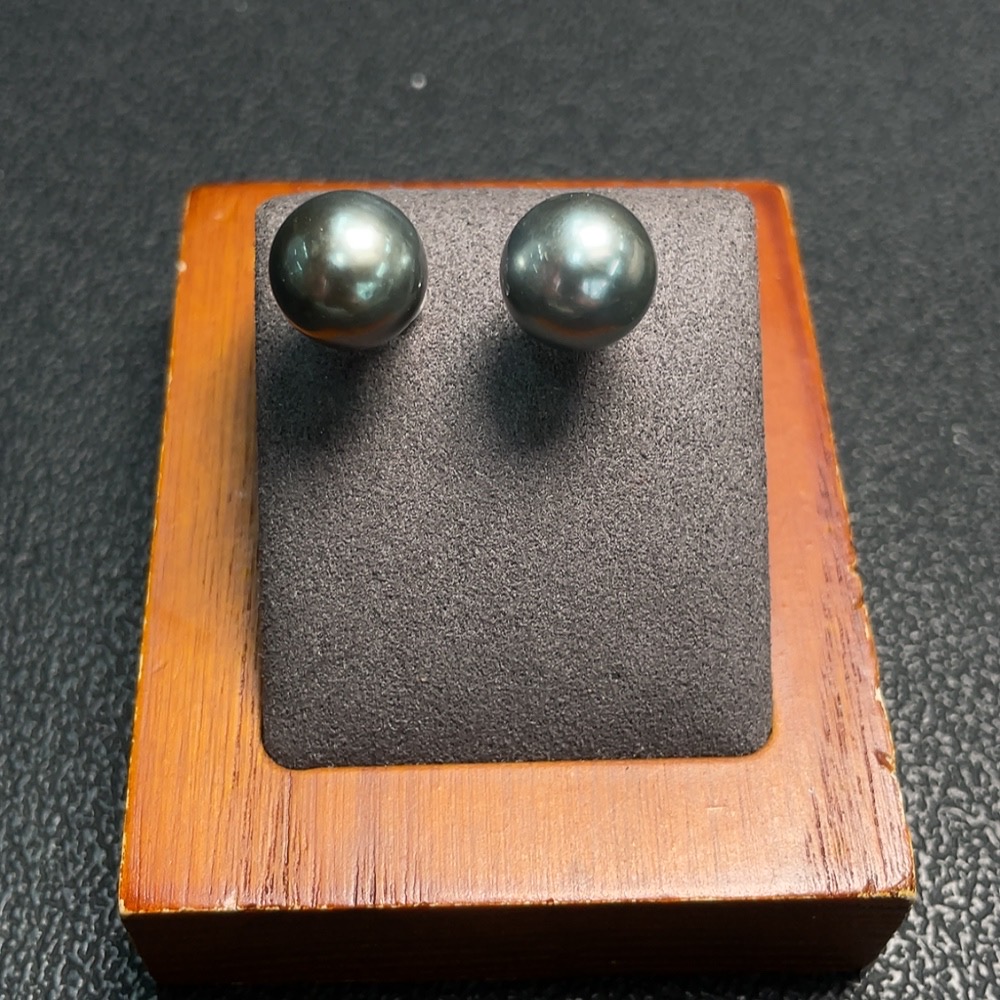 C28302538 Seawater Pearl Forehead Earrings Non-Gold Setting Approx. 10.2mm Total Weight About 3.54g