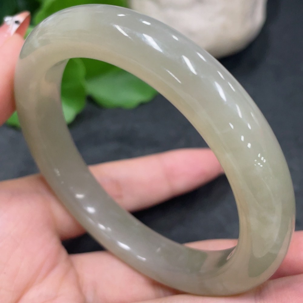 H34981219 Hetian Jade Round Bracelet Size 57.3 Total Weight Approx. 55.3g