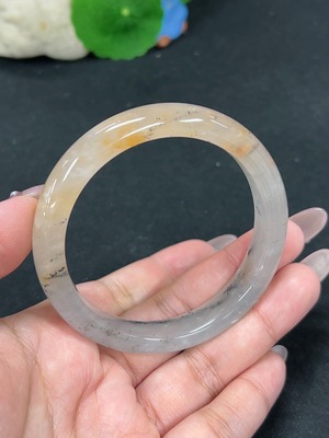 H41869814 非洲翠(独龙玉)正圈手镯 圈口57.6 货品总重约41.6g