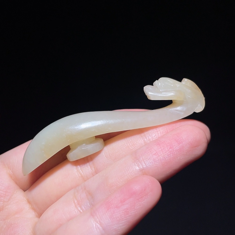 W32716727 Ming Dynasty Hetian Jade Dragon Head Belt Hook (Chongqing Gegu Rating)
