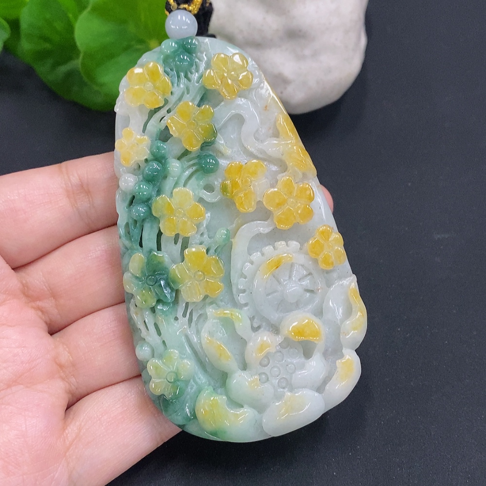 F29410325 JadeiteBlossom Prosperity Pendant