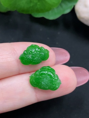 F34982732 Jadeite Inlaid Pieces Sell as a Lot