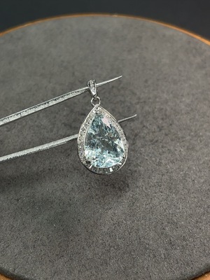 C34038120 Aquamarine Pendant Non-Gold Total Weight Approx. 2.62g