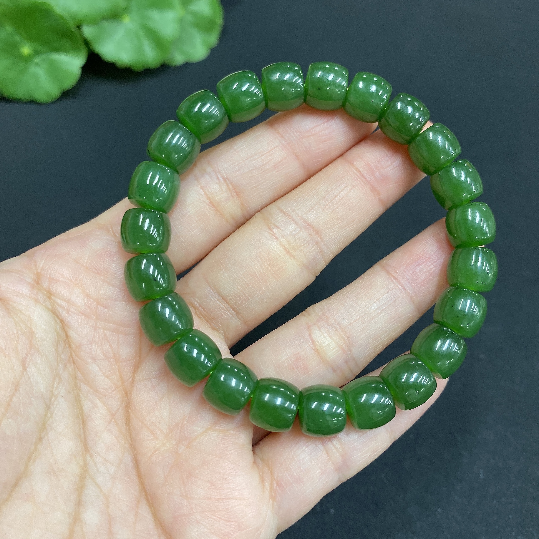 H34014846 Hetian Jade Jasper Bracelet Approx. 8.6 mm Total Weight Approx. 27.1g