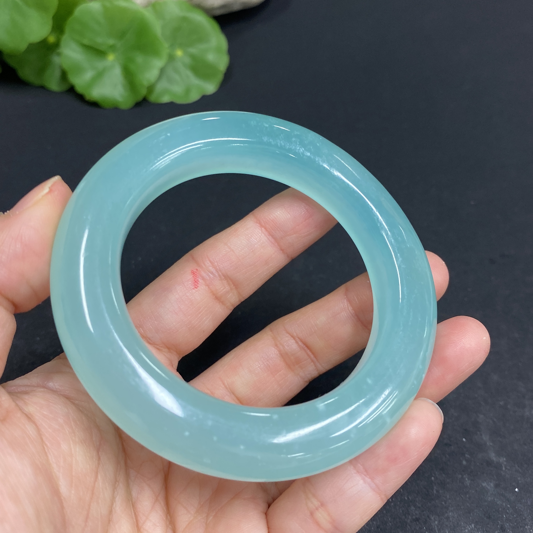 H33904192 Xiuyu (Serpentine Jade) Regular Bracelet Size 52.2 Total Weight Approx. 64g