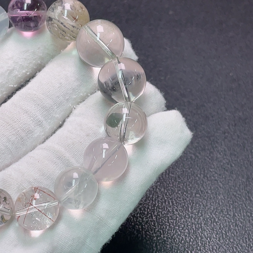 C33892281 Crystal Bracelet, Color Origin Undetermined, Total Weight Approximately 52.59g, Size 12.2-16.5mm (Color)