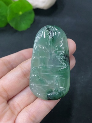 F31614832 翡翠挂件山水牌 货品总约重15.39g