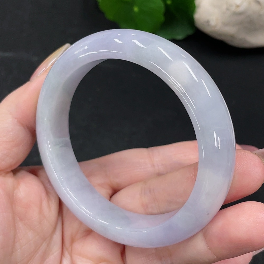 F34032850 Jadeite Round Bangle Size 56.4 Total Weight Approx. 61.9g