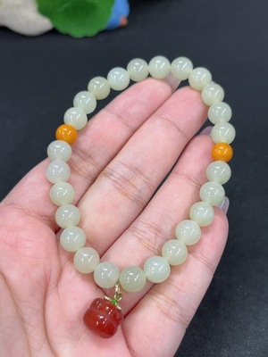 H46521591 和田玉手串 卡7.6mm左右 货品总重约20.5g 配石非和田玉 非金 配琥珀
