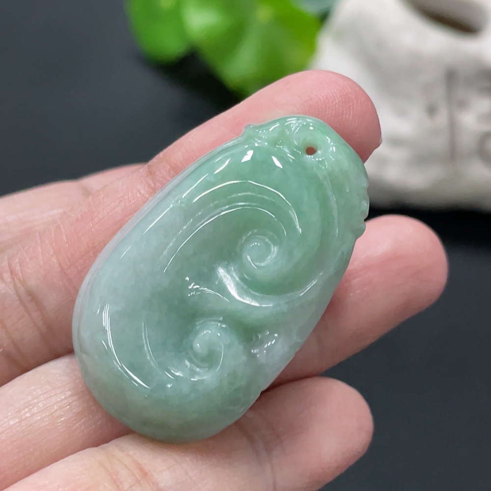 F34077564 Jadeite Ruyi Pendant, Total Weight Approx. 11.17g