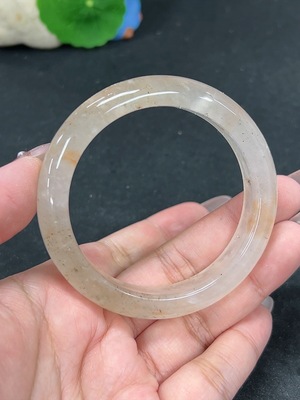 H41923510 非洲翠(独龙玉)正圈手镯 圈口55 货品总重约45.1g