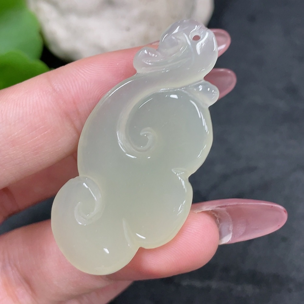 H33945008 Hetian Jade Pendant Ruyi Total Weight: Approx. 8.2g