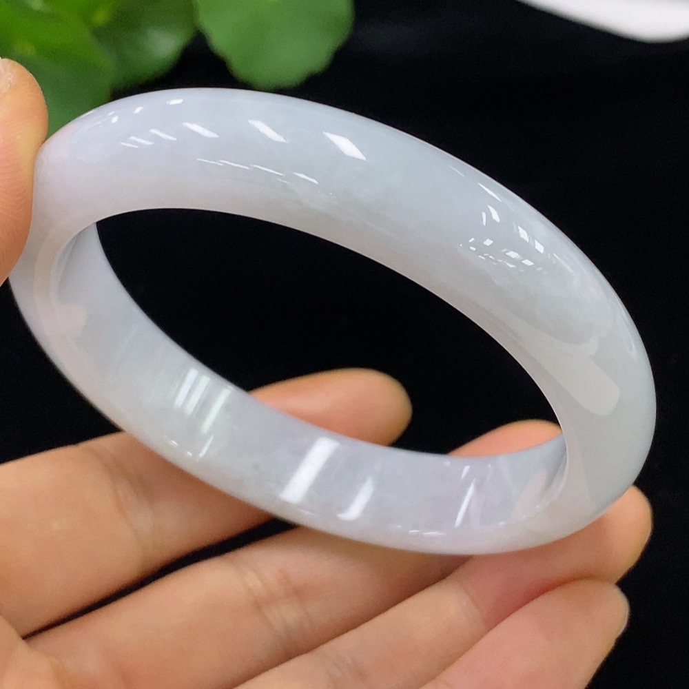 F34948238 Jadeite Round Bracelet Size 57.7 Total Weight Approx. 55.26g