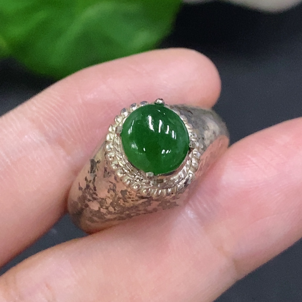 F34021990 Jadeite Cabochon Non-Gold Setting Total Weight Approx. 10g