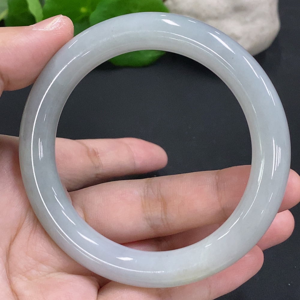 F33934148 Jadeite Round Bangle Size 57.9 Total Weight Approx.60.1g