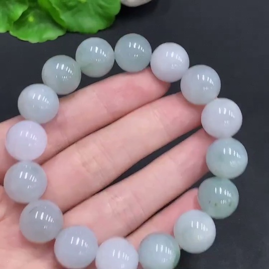 F30457454 Jadeite Bracelet 12.9mm Approx. Total Weight About 62.3g