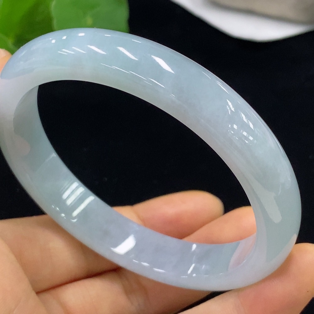 F35135393 Jadeite Round Bracelet Size 61.9 Total Weight Approx. 58.2g