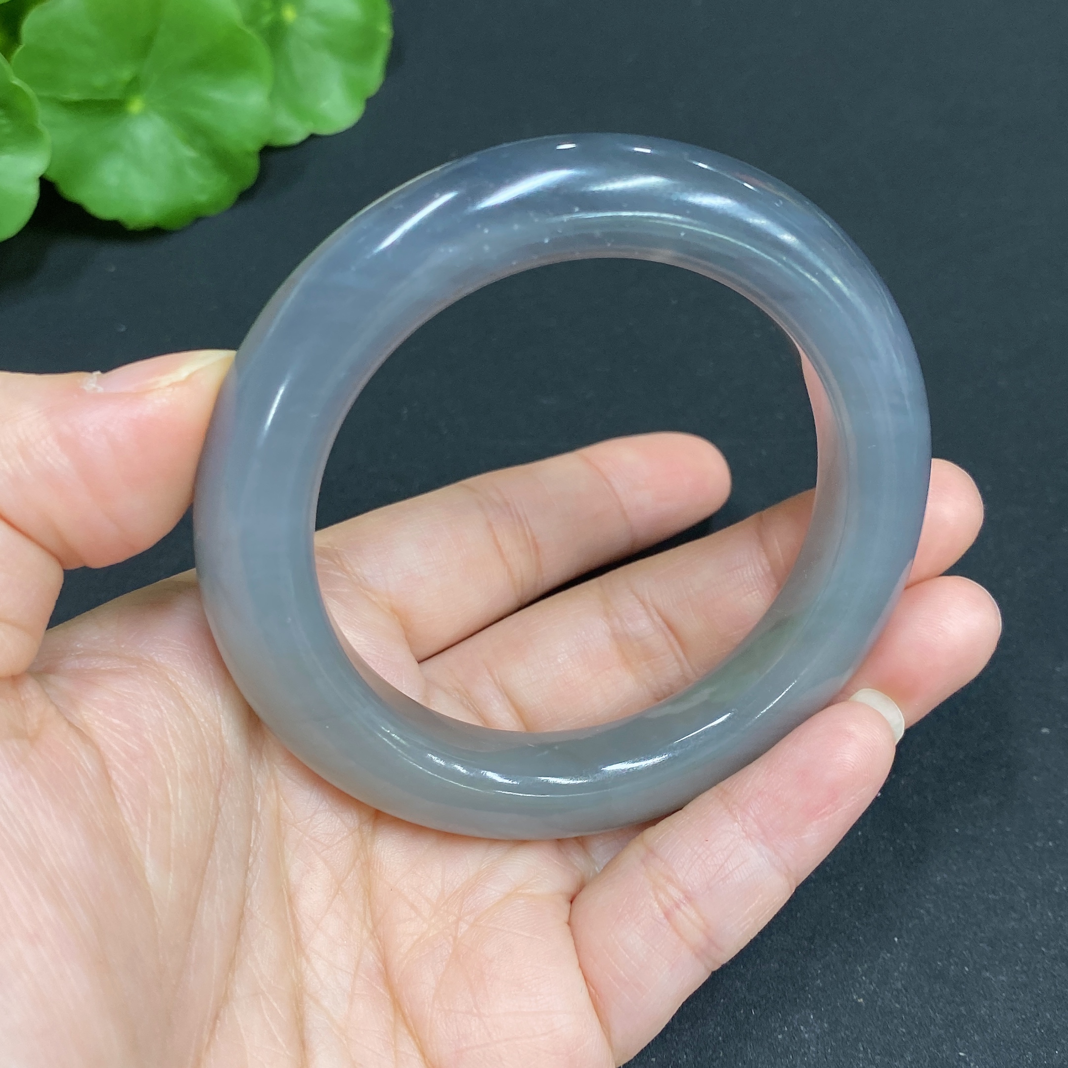 H34987080 Hetian Jade Round Bracelet Size 51.2 Total Weight Approx. 54.3g