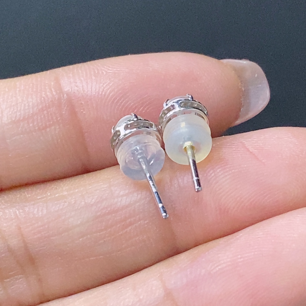 F27116842 Jadeite Earrings with 18k Gold Setting, Total Weight Approximately 1g