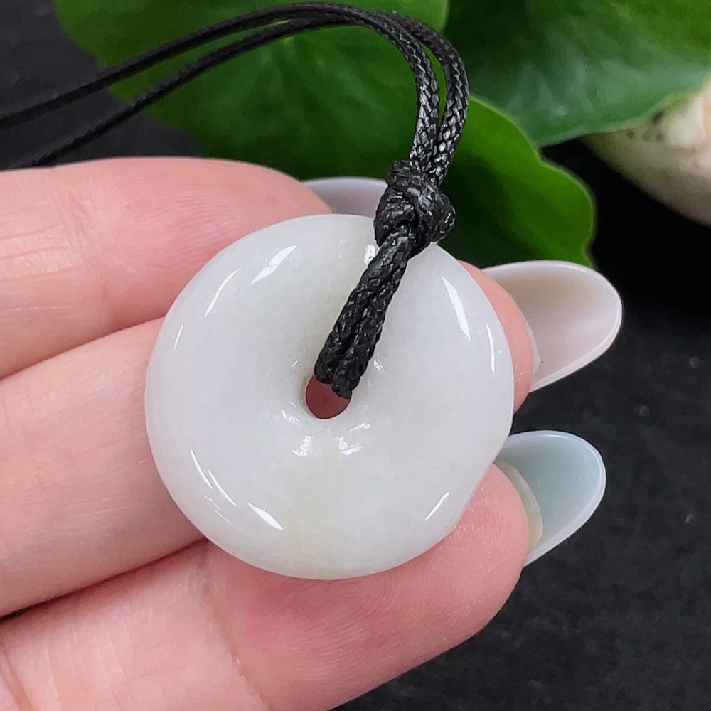 F33898645 Jadeite Safety Buckle Pendant Total Weight Approximately 7.4g (Including Cord Weight)